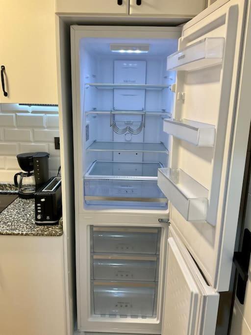 Tranquilo Apartamento Con Parking Gratis Vigilado 24H Comarca de Comarca de Vigo Buitenkant foto