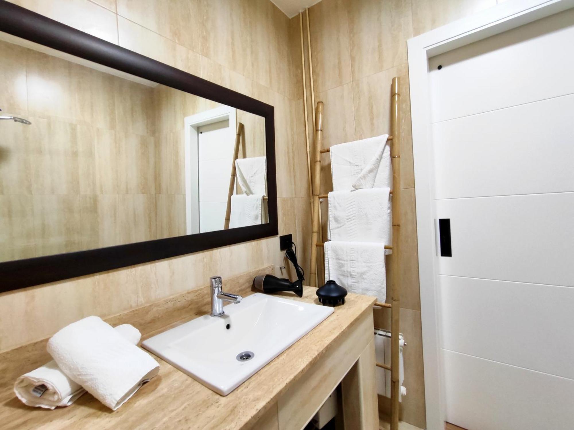 Tranquilo Apartamento Con Parking Gratis Vigilado 24H Comarca de Comarca de Vigo Buitenkant foto